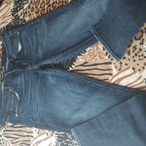 ✅American Eagle Stretch Jeans
